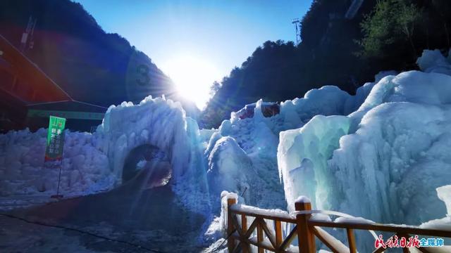 探索知识星球平台女生喜欢一个人会有什么表现?,精选共享优质知识资源