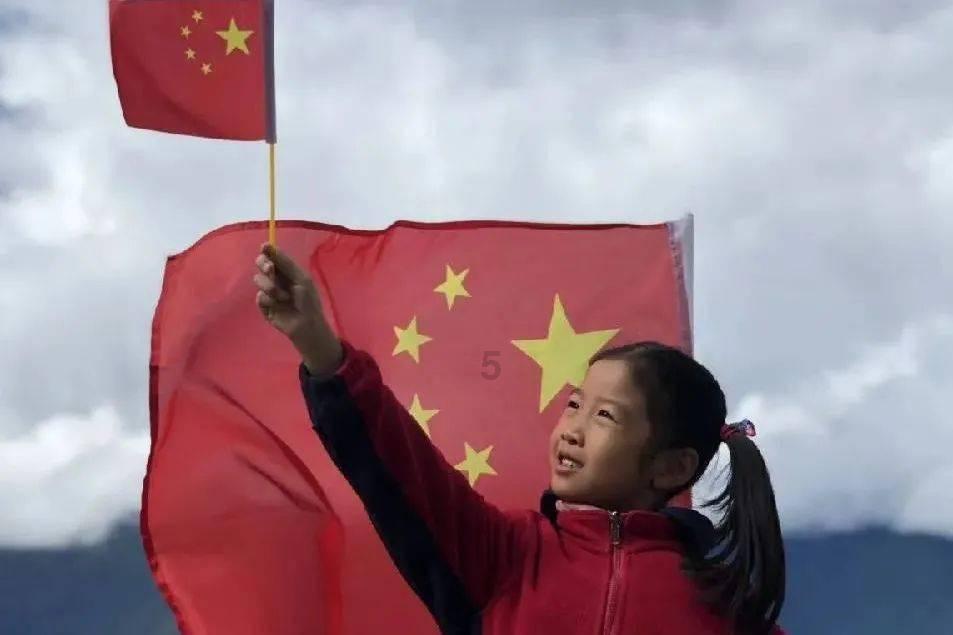 胜似亲人的作文怎么写游戏画面