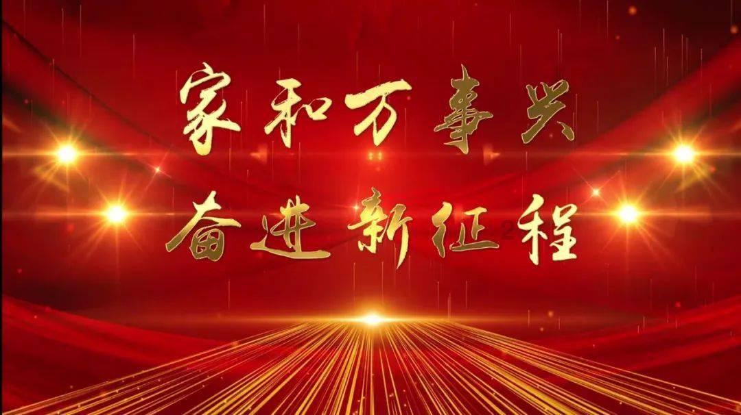 该怎么奶水才多，宝宝出生10几天了。总是吃很久都吃不饱，有时候就吃奶粉游戏画面