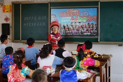 灯火辉煌，年货盛宴，贵阳观山湖灯会庙市等你来！（附摆渡线路）