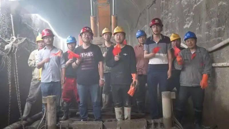 蓝点的冒险无敌版