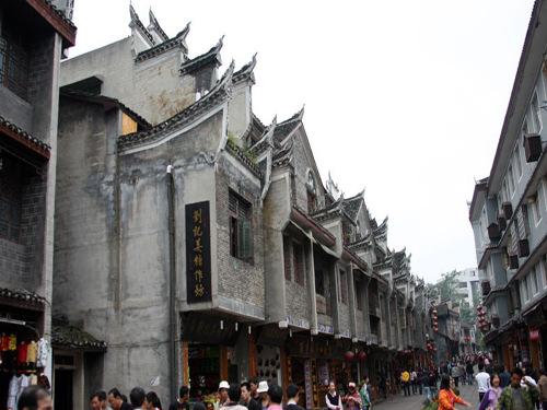 特斯拉市值遭减肥药巨头礼来超越，投资者偏好大转变