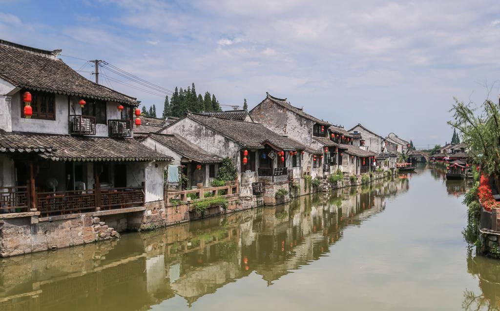 华为儿童手表5系列，纯净守护，大幅提升保护力